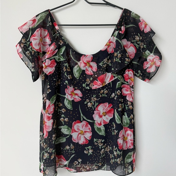 Floral Ruffle Off-Shoulder Top - Picture 4 of 4